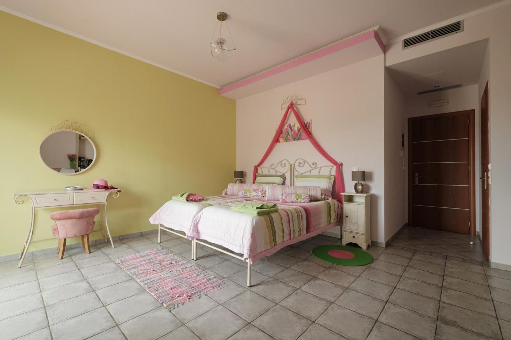 Margarita'S Luxury Suites Agios Stefanos Avliotes  Exteriér fotografie