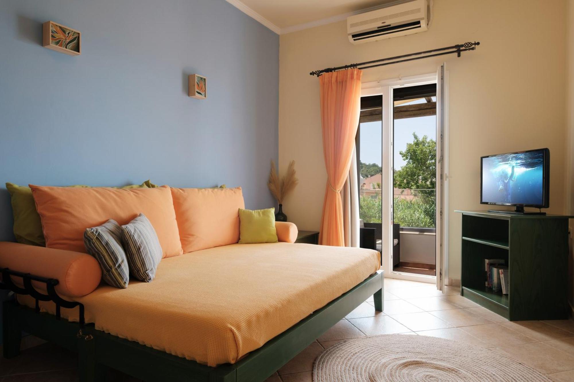 Margarita'S Luxury Suites Agios Stefanos Avliotes  Exteriér fotografie