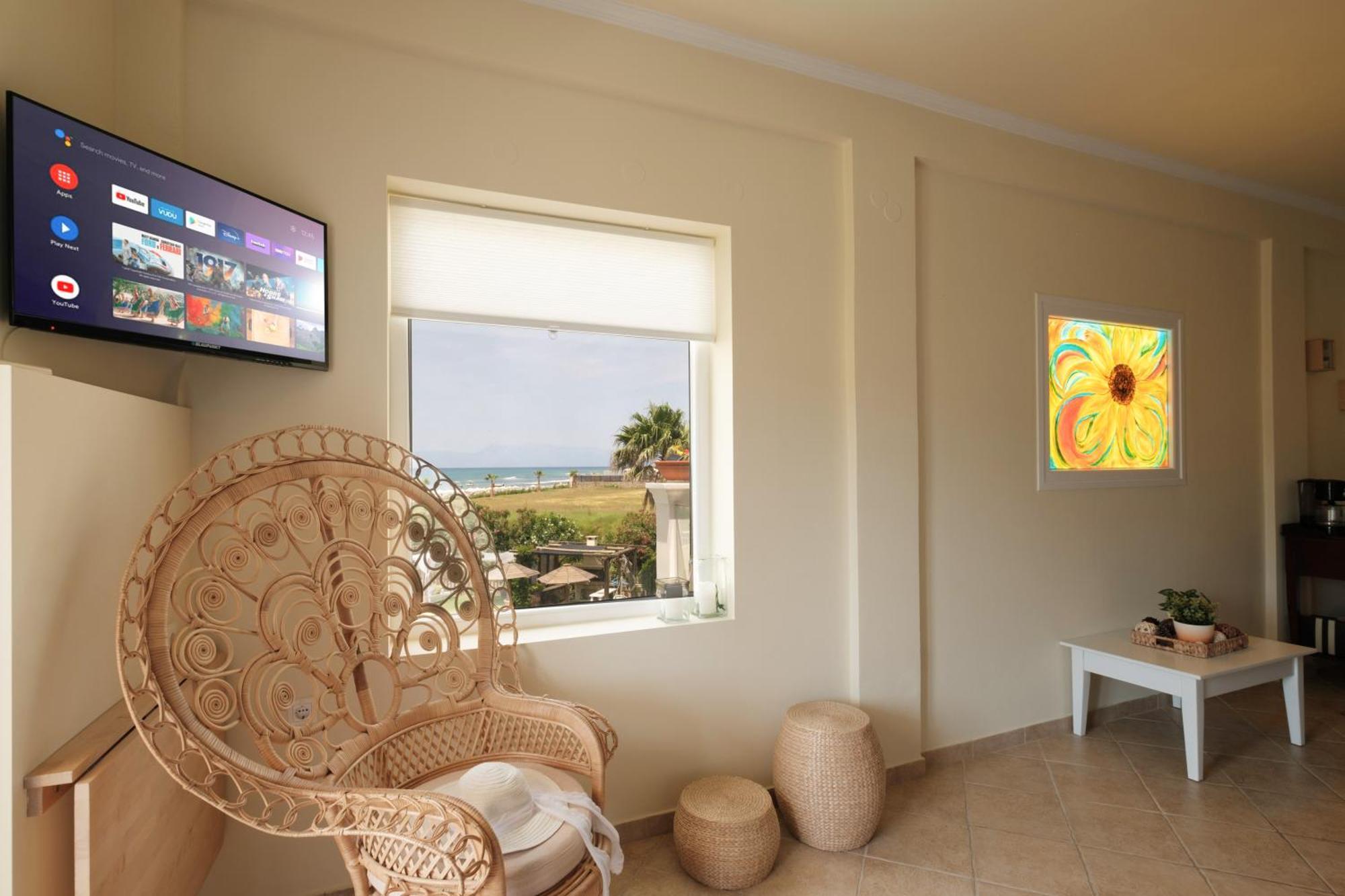 Margarita'S Luxury Suites Agios Stefanos Avliotes  Exteriér fotografie