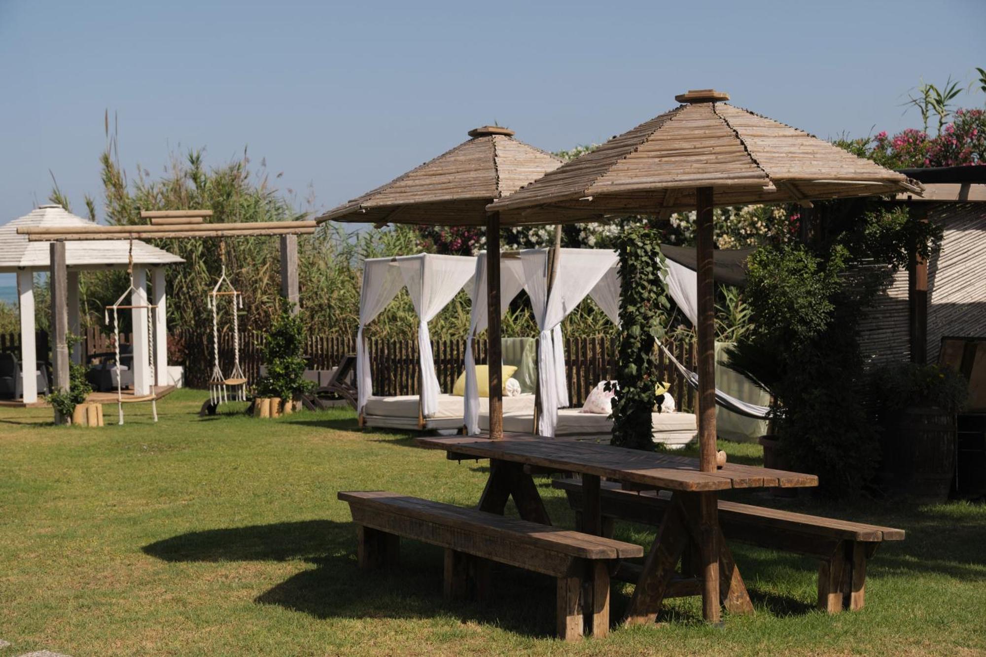 Margarita'S Luxury Suites Agios Stefanos Avliotes  Exteriér fotografie